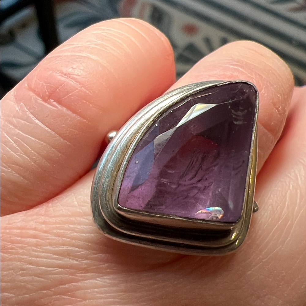 VTG Modernist Triangular Lavender Purple Amethyst Sterling Silver Signet Ring